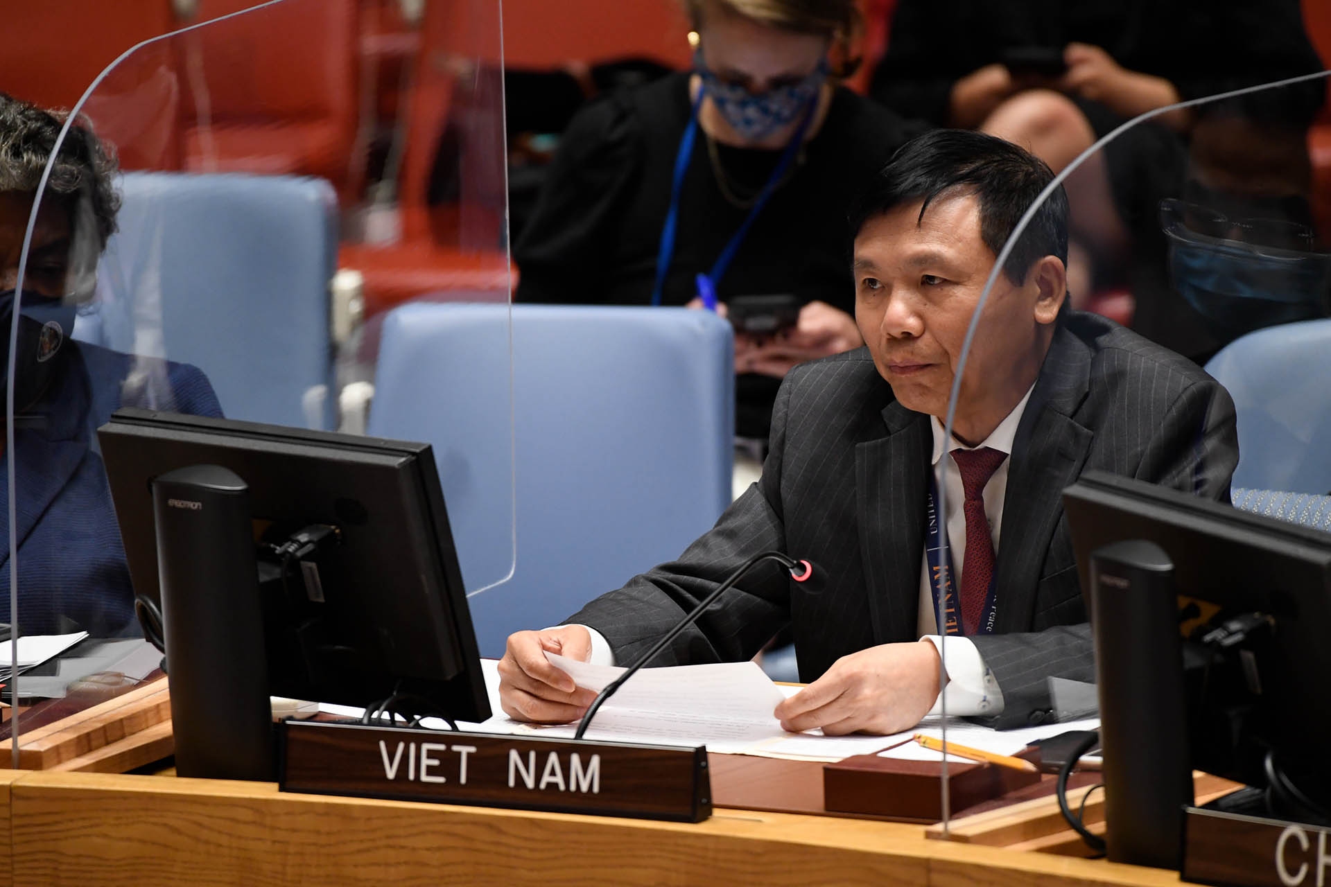 Đại sứ Đặng Đình Quý, Trưởng Phái đoàn Việt Nam tại LHQ phát biểu tại cuộc họp