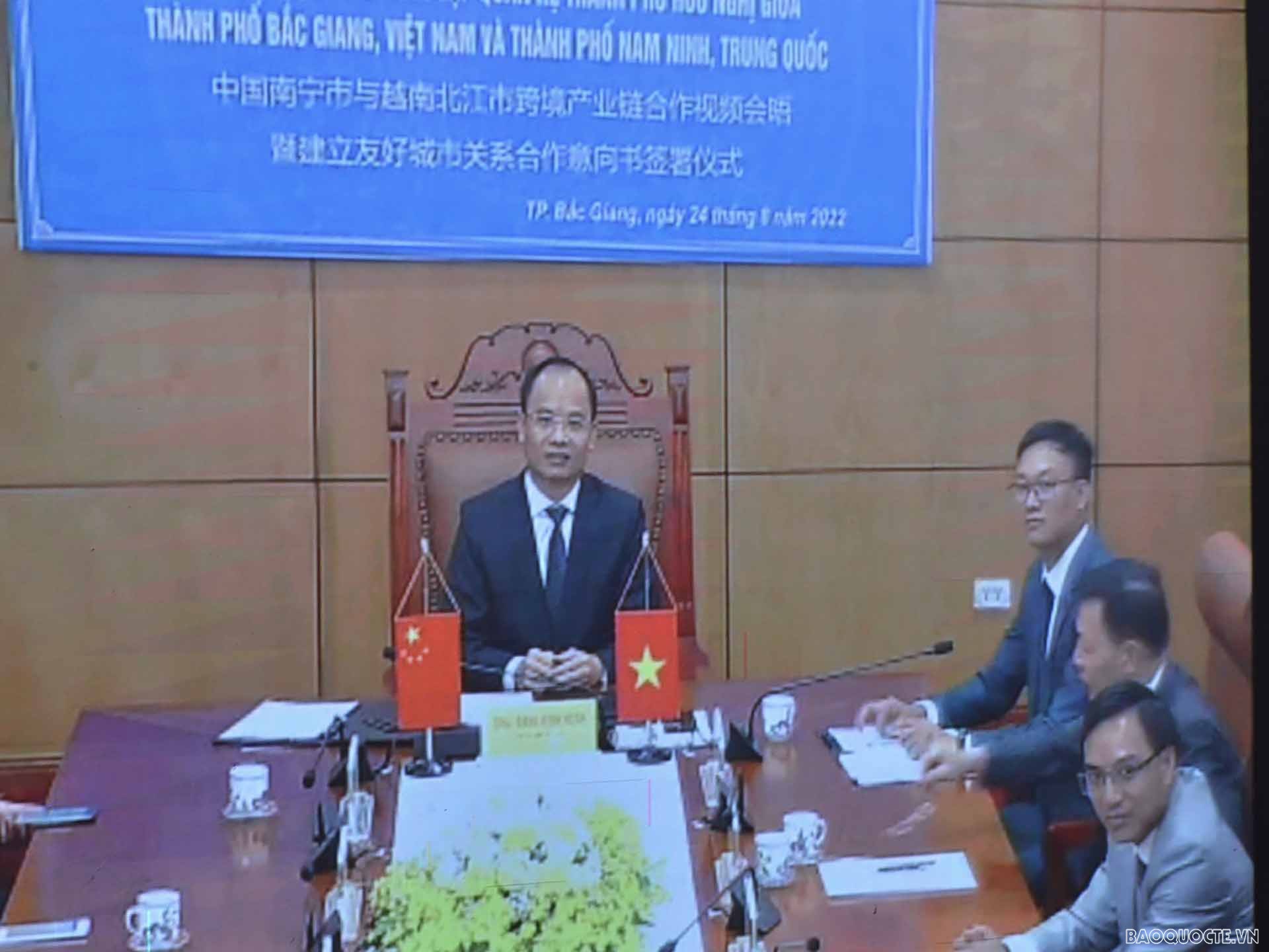 Chủ tịch UBND TP. Bắc Giang Đặng Đình Hoan phát biểu. Chủ tịch UBND TP. Bắc Giang Đặng Đình Hoan phát biểu.