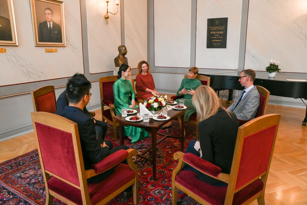 Đại sứ Đặng Thị Hải Tâm trình Thư ủy nhiệm lên Tổng thống Estonia Đại sứ Đặng Thị Hải Tâm trình Thư ủy nhiệm lên Tổng thống Estonia