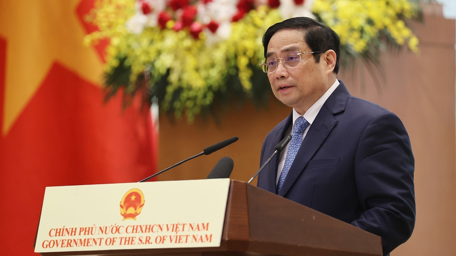 Thủ tướng Phạm Minh Chính đọc diễn văn tại lễ kỷ niệm. (Nguồn: TTXVN)