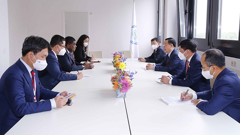 Chủ tịch Quốc hội Vương Đình Huệ đã tiếp Tổng Thư ký Liên minh Nghị viện thế giới (IPU) Martin Chungong.