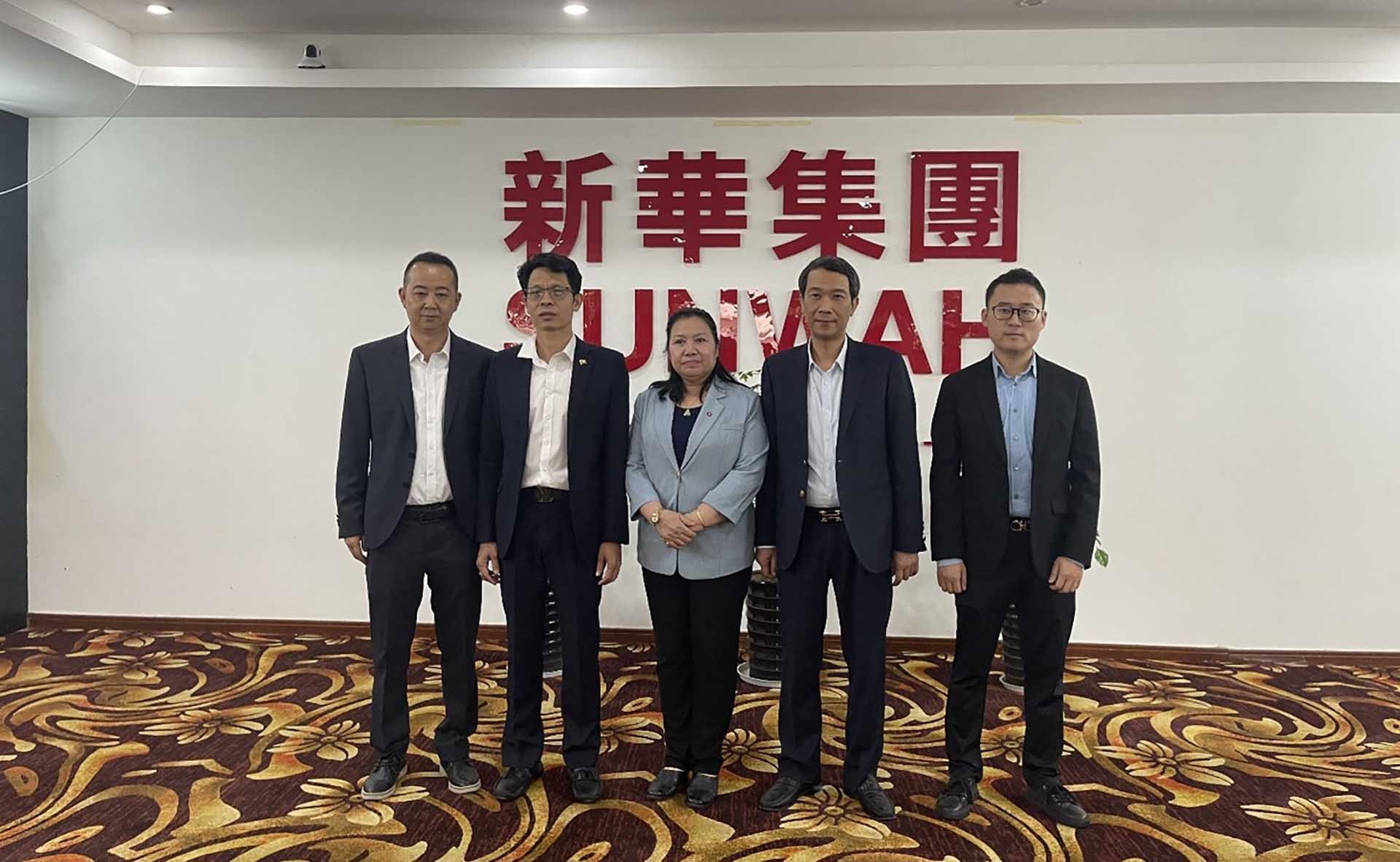 Đẩy mạnh giao lưu văn hóa chè và hợp tác chè cổ thụ tại thị trường Vân Nam, Trung Quốc Đẩy mạnh giao lưu văn hóa chè và hợp tác chè cổ thụ tại thị trường Vân Nam, Trung Quốc