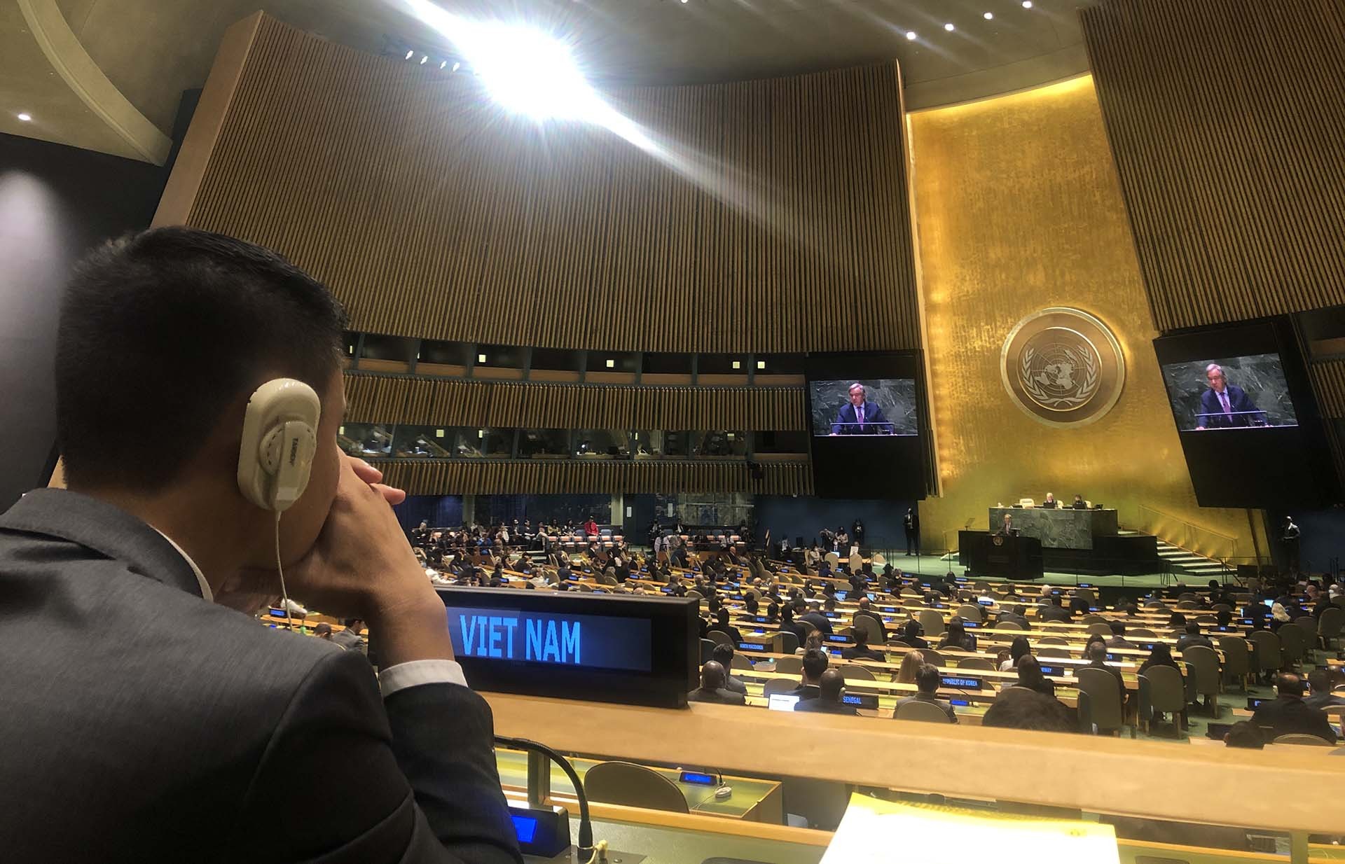 Đại hội đồng Liên hợp quốc bế mạc Khóa 76 và khai mạc Khóa 77