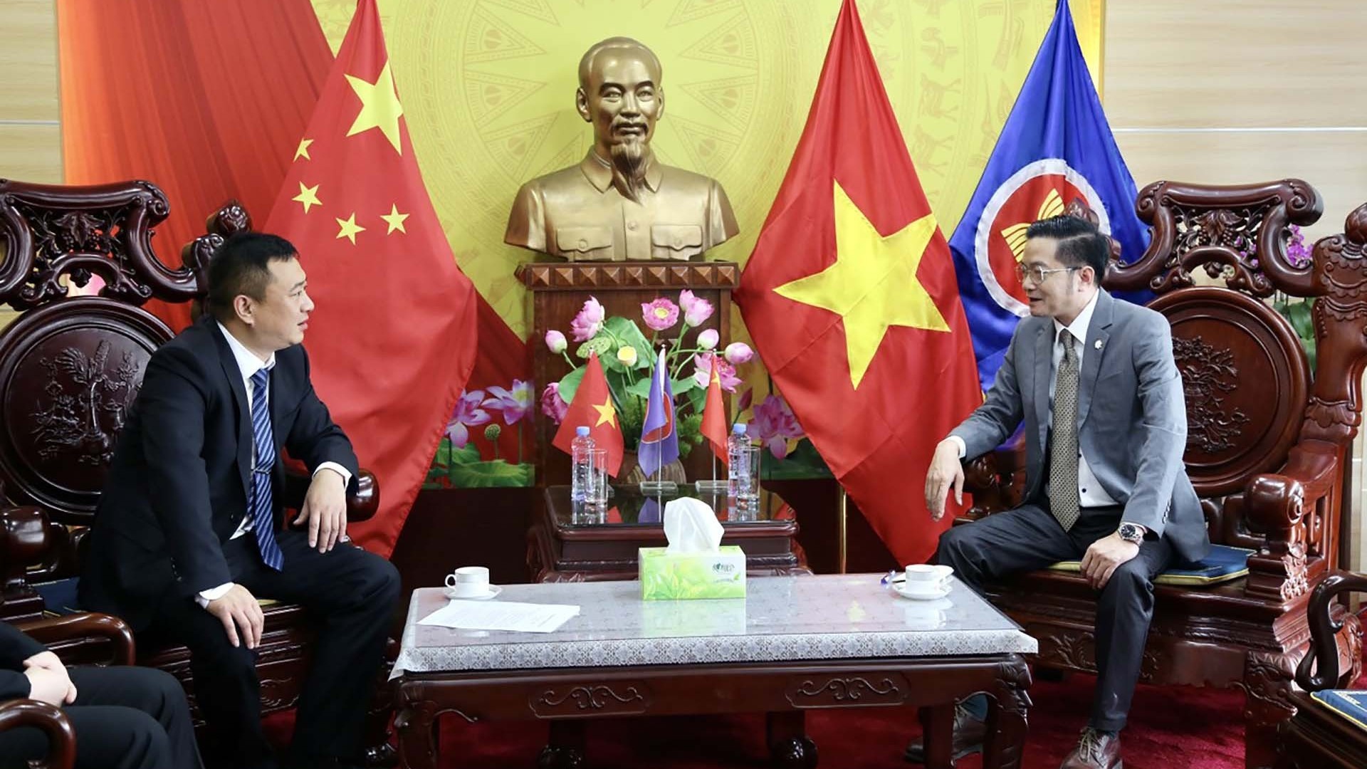 Thúc đẩy hợp tác giữa thành phố Sùng Tả (Quảng Tây, Trung Quốc) với các địa phương Việt Nam