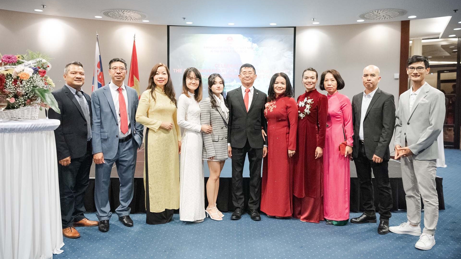 Long trọng tổ chức kỷ niệm 77 năm Quốc khánh Việt Nam tại Slovakia