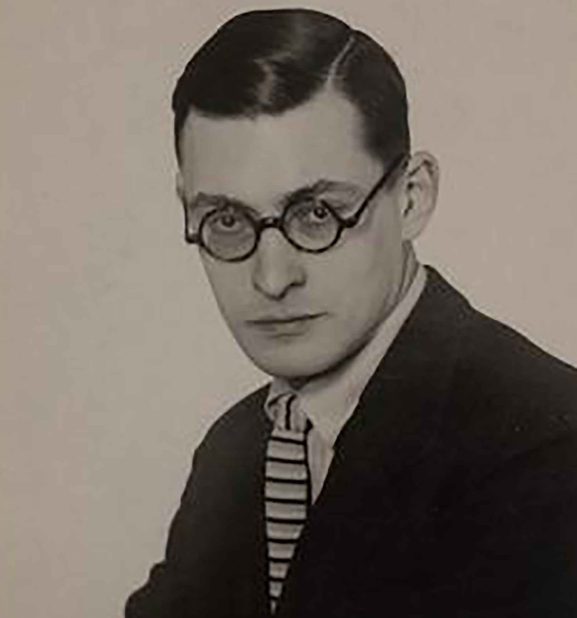 Nhà văn Queneau Raymond .