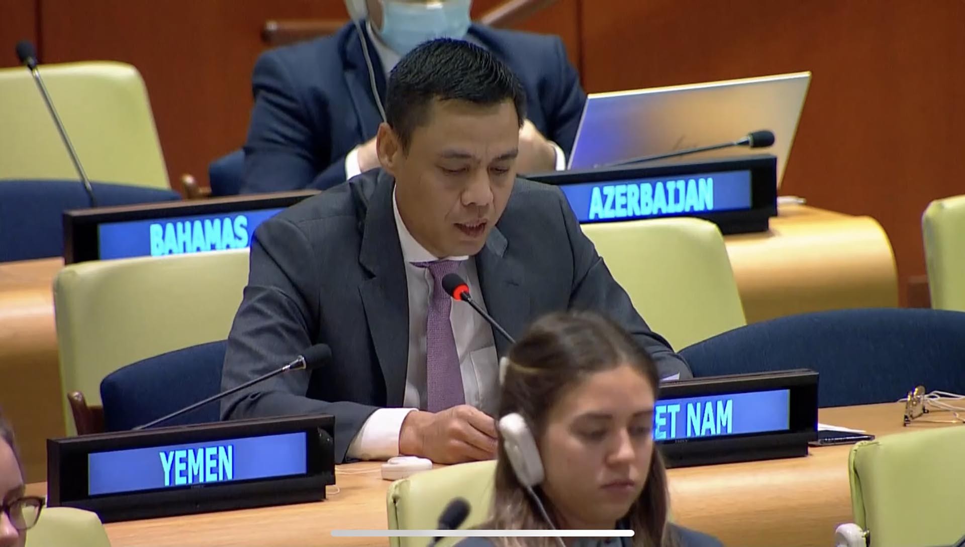 Đại sứ Đặng Hoàng Giang phát biểu tại Phiên họp.