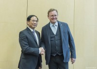 Bộ trưởng Ngoại giao Bùi Thanh Sơn đề nghị Quốc hội Đức sớm phê chuẩn EVIPA, ủng hộ EC gỡ thẻ vàng với thủy sản Việt Nam