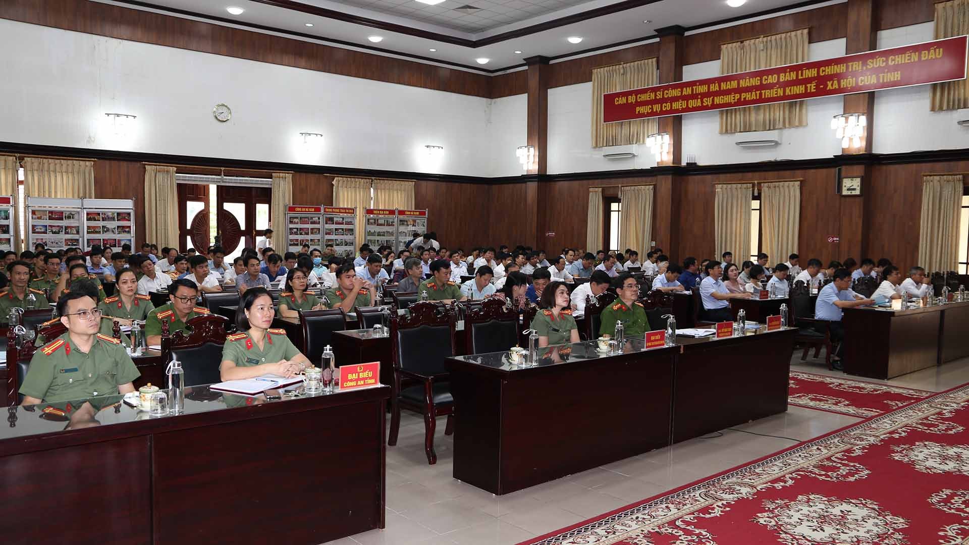 Các đại biểu tham dự tập huấn. Các đại biểu tham dự tập huấn.