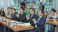 Bộ trưởng Ngoại giao Bùi Thanh Sơn đề nghị doanh nghiệp Việt-Áo tăng cường tìm kiếm cơ hội hợp tác thực chất, hiệu quả