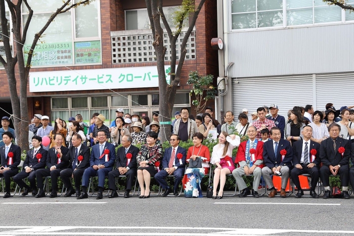 tong lanh su quan viet nam tai osaka tham gia le hoi truyen thong matsuri