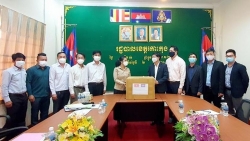 Chính quyền tỉnh Koh Kong, Campuchia quan tâm, hỗ trợ người gốc Việt