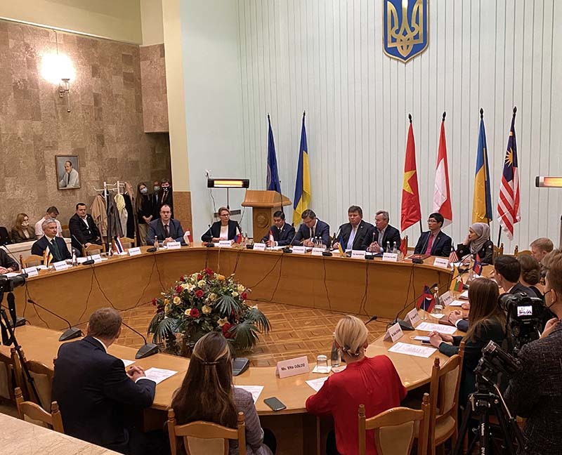 Khai trương Trung tâm Nghiên cứu các nước ASEAN tại Ukraine