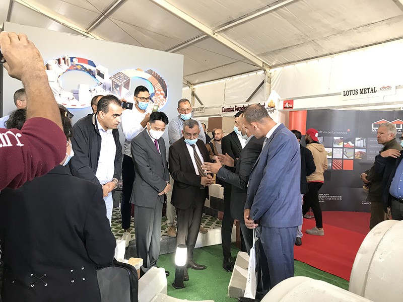 Đoàn công tác tham dự lễ khai mạc Hội chợ “Bâti-Est-Expo 2021” về lĩnh vực bất động sản, xây dựng và công trình công cộng miền Đông Algeria