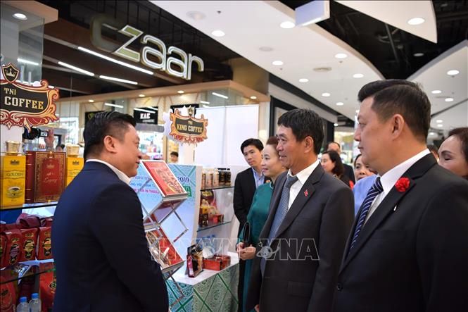 doanh nghiep viet nam quang ba hang hoa tai thai lan