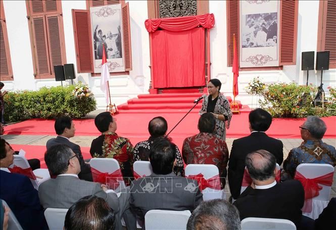 dau moc trong lich su lau dai giua hai dan toc