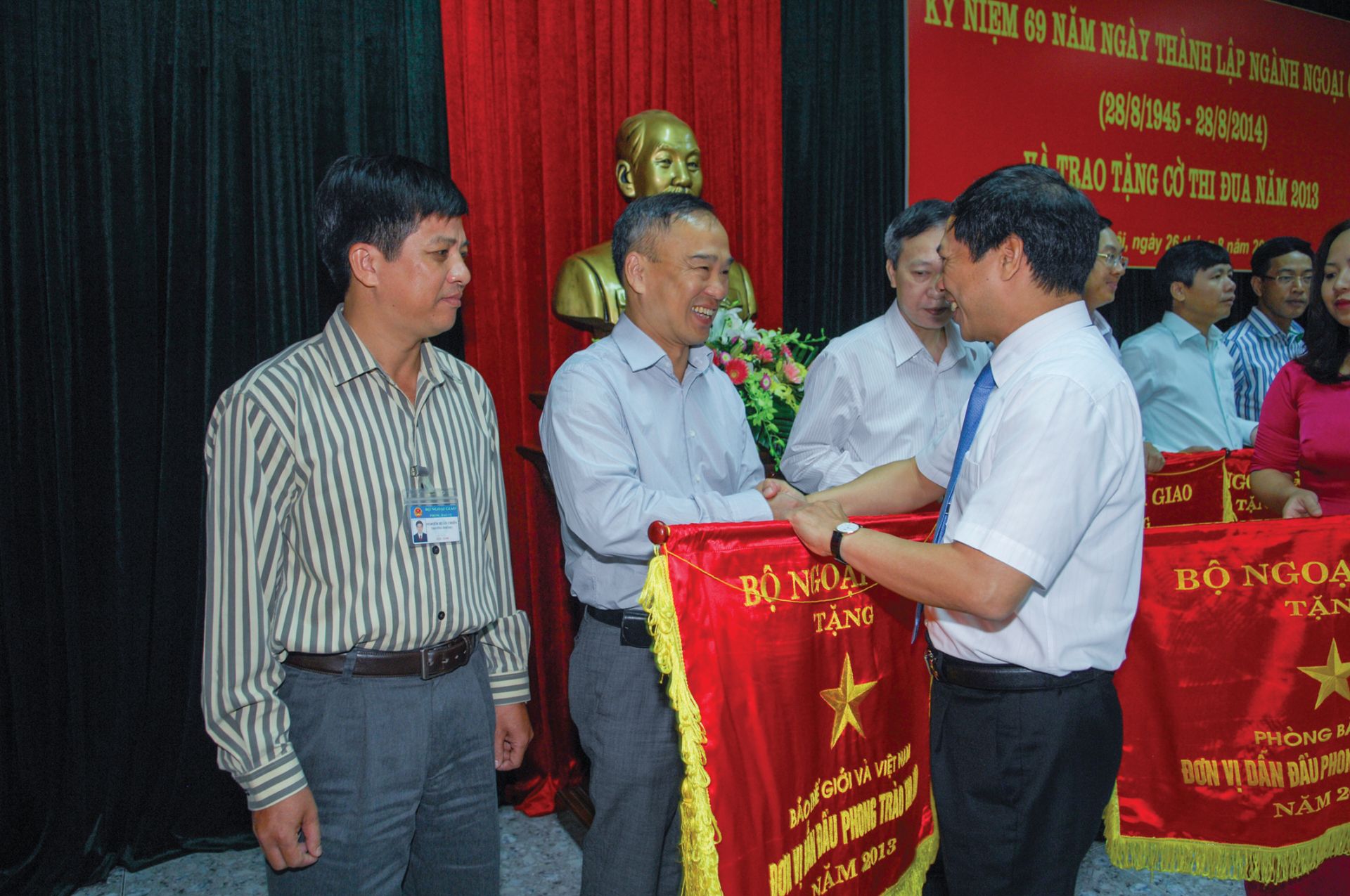 30 nam bao the gioi viet nam qua nhung buc anh