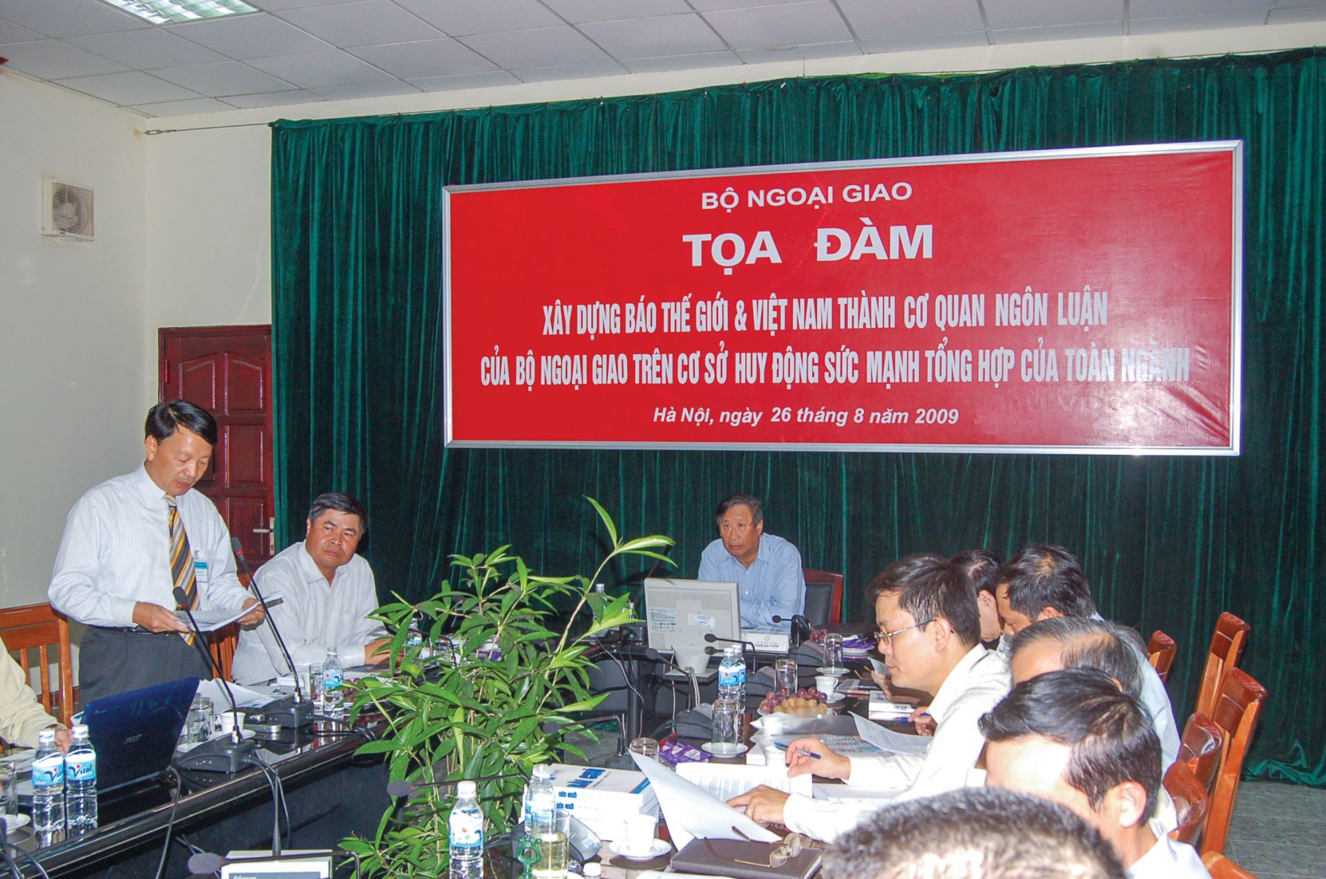 30 nam bao the gioi viet nam qua nhung buc anh