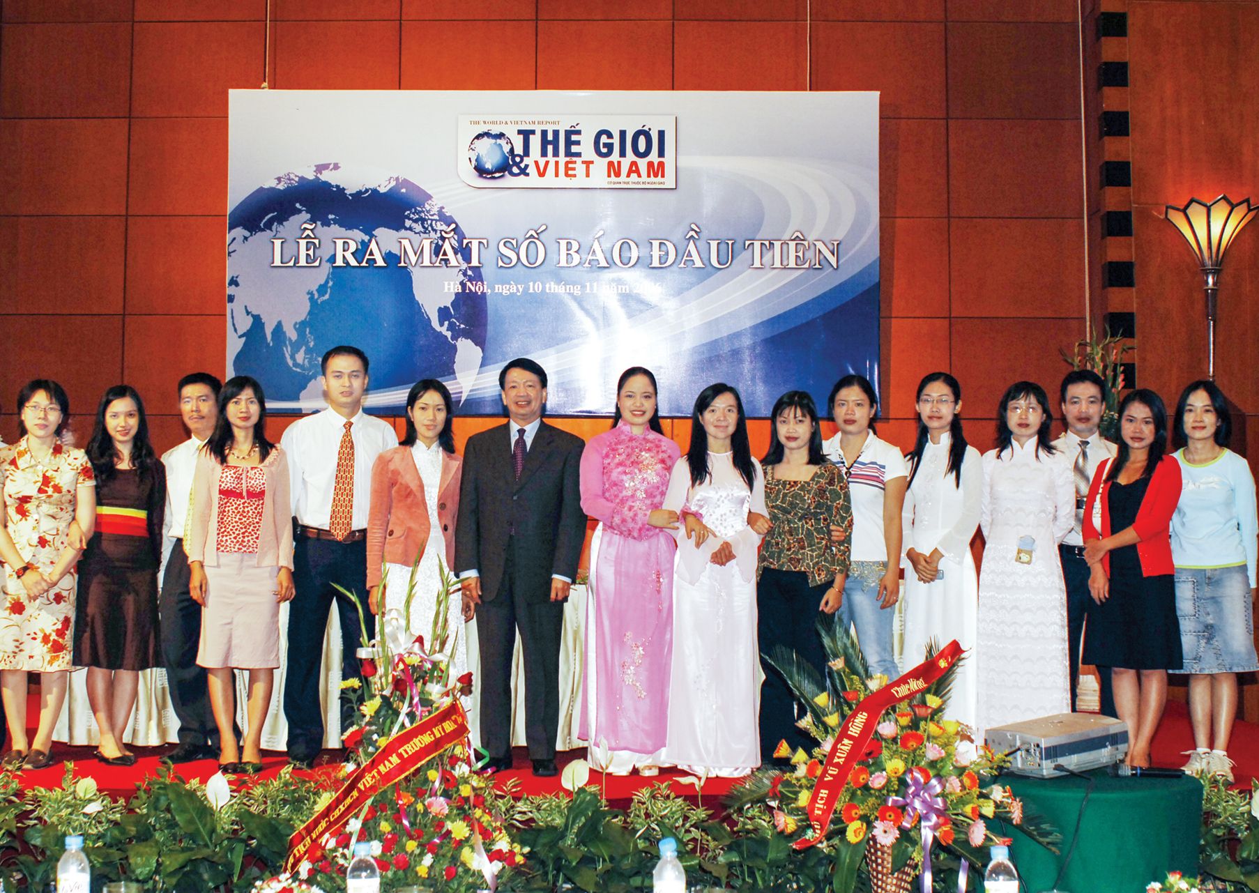 30 nam bao the gioi viet nam qua nhung buc anh