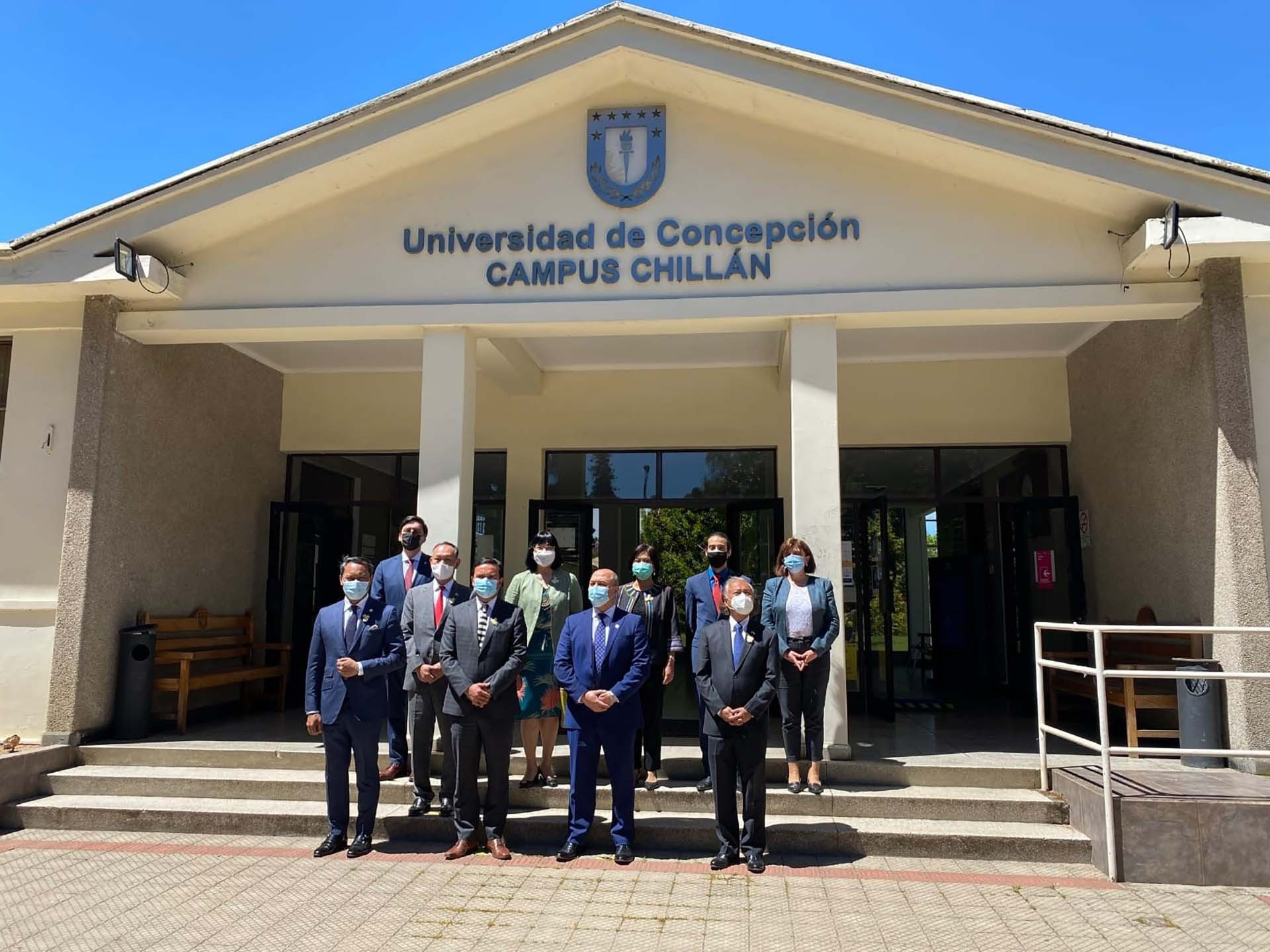 Các Đại sứ ASEAN thăm phân viện Đại học Concepcion tại TP Chillan