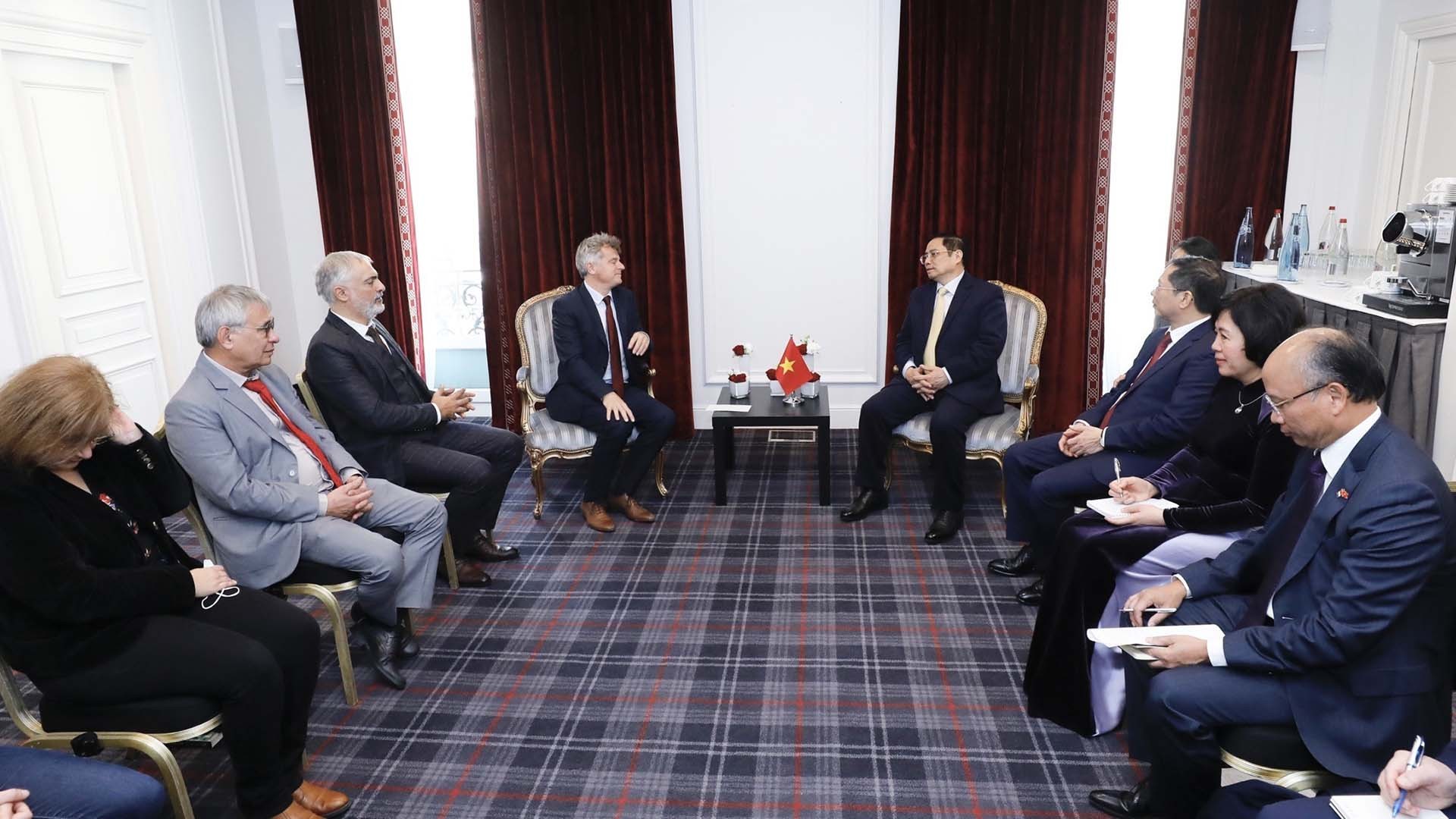 Thủ tướng Phạm Minh Chính tiếp Bí thư toàn quốc Đảng Cộng sản Pháp Fabien Roussel