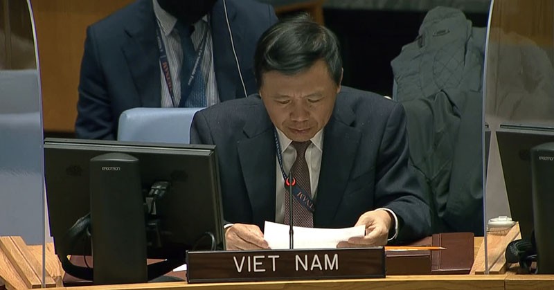 Đại sứ, Trưởng Phái đoàn Thường trực Việt Nam tại LHQ Đặng Đình Quý phát biểu tại cuộc họp