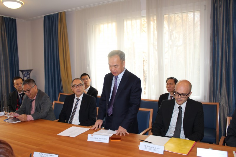 hoi thao ket noi doanh nghiep chau a o bern