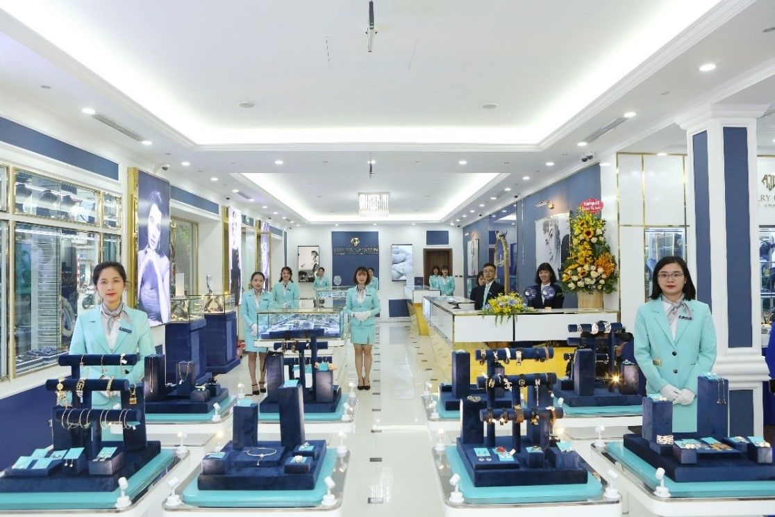 khai truong trung tam vang bac da quy thoi trang ajc