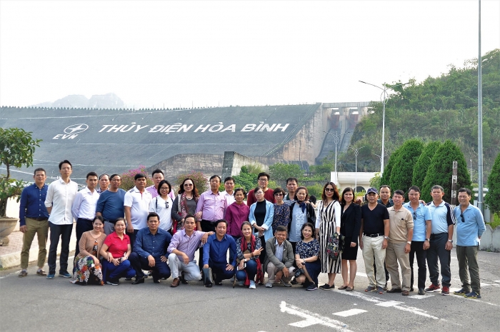 hoat dong thien nguyen cua cong doan bo ngoai giao tai hoa binh am ap va yeu thuong