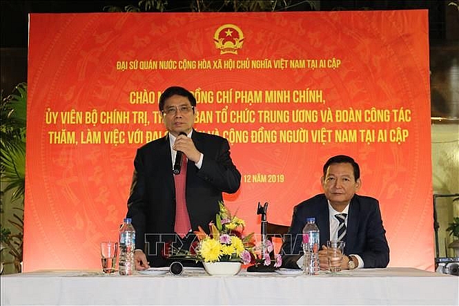 truong ban to chuc trung uong pham minh chinh tham dai su quan viet nam tai ai cap