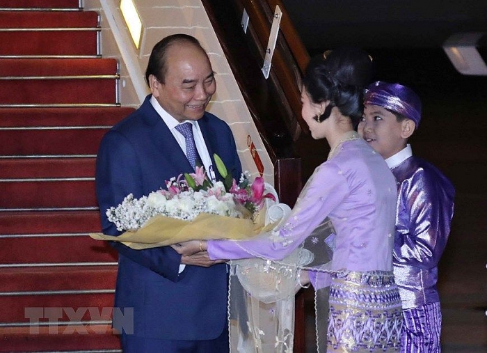 thu tuong nguyen xuan phuc den nay pyi taw bat dau tham chinh thuc myanmar