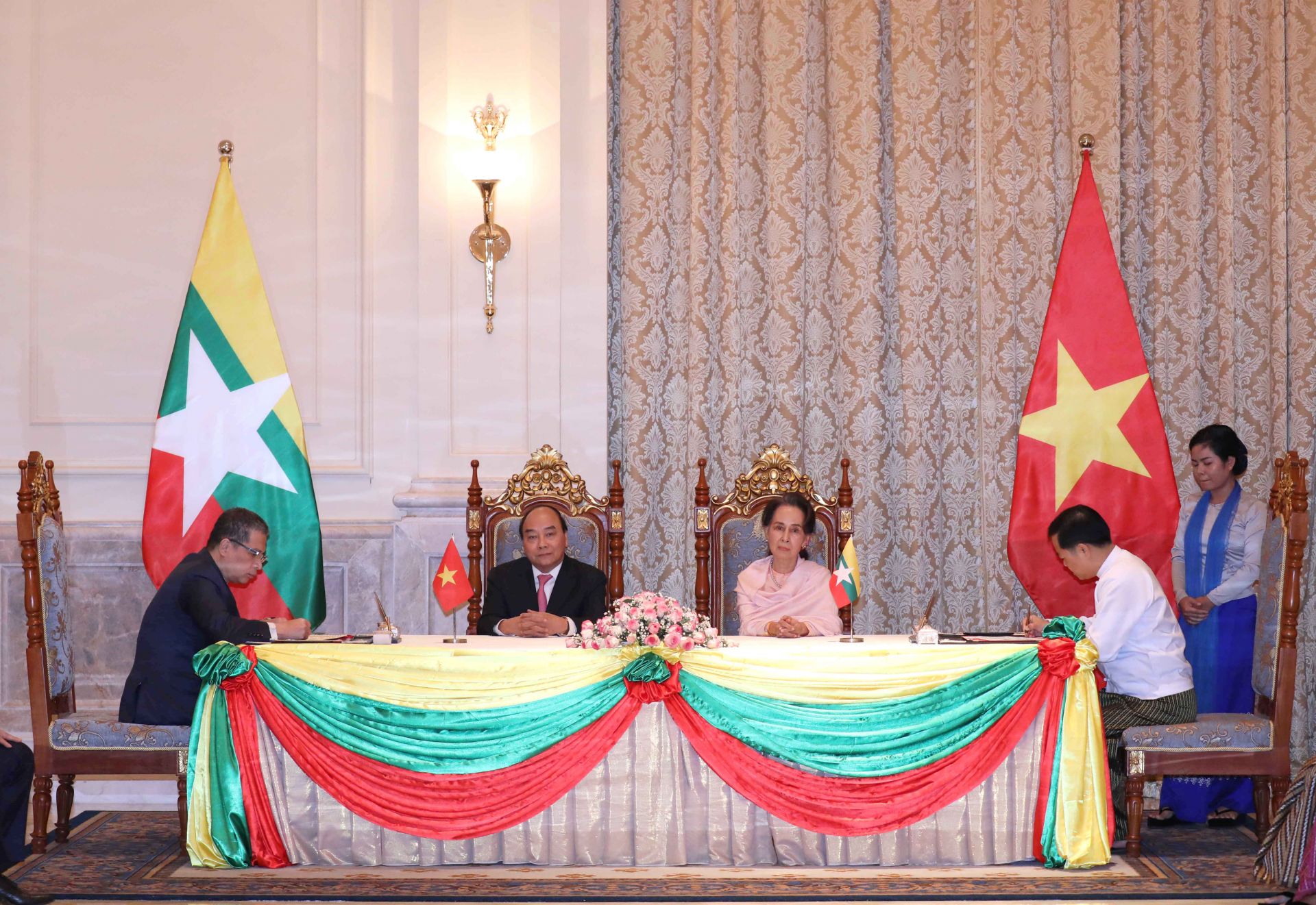 tang cuong quan he doi tac hop tac toan dien viet nam myanmar