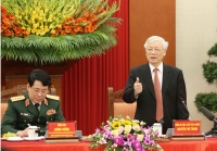 chuyen gia nga danh gia cao vai tro lanh dao cua dang cong san viet nam