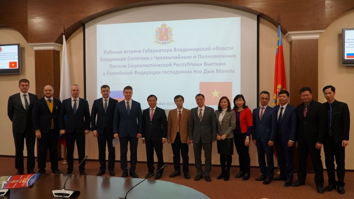 thuc day hop tac dia phuong voi tinh vladimir lien bang nga