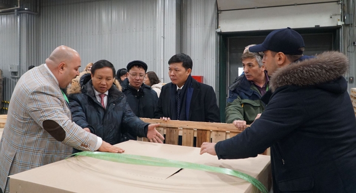 thuc day hop tac dia phuong voi tinh vladimir lien bang nga