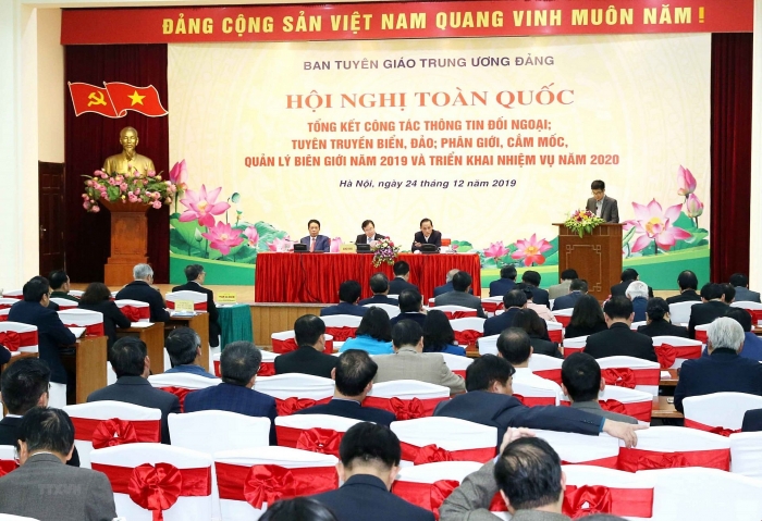 tang cuong hon nua su gan ket giua thong tin doi noi va thong tin doi ngoai