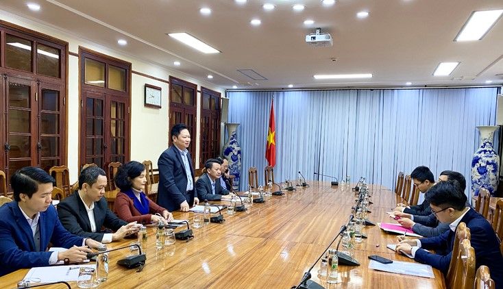 Đồng chí Phó Chủ tịch UBND tỉnh Nguyễn Tiến Hoàng phát biểu tại buổi làm việc.