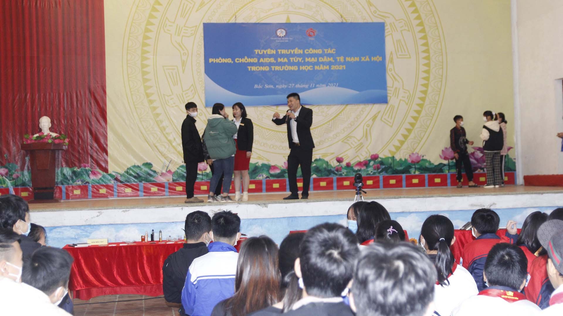 Lạng Sơn cũng là địa phương tiên phong trong thực hiện thực hiện 5 nhiệm vụ phòng chống AIDS, ma túy, mại dâm trong trường học năm 2021 theo kế hoạch 599/KH – BGDĐT.