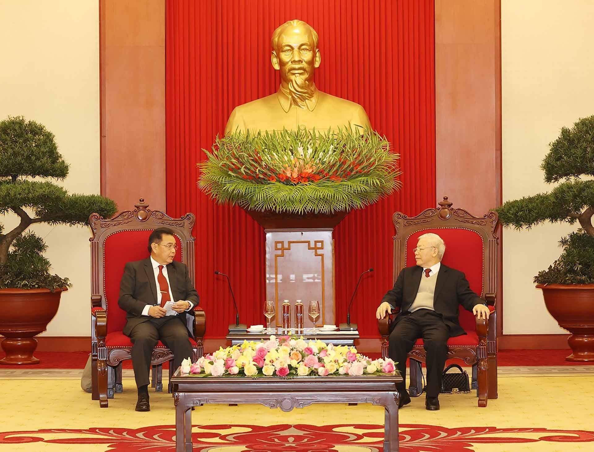  Tổng Bí thư Nguyễn Phú Trọng tiếp Chủ tịch Quốc hội Lào Saysomphone Phomvihane. (Nguồn: TTXVN)