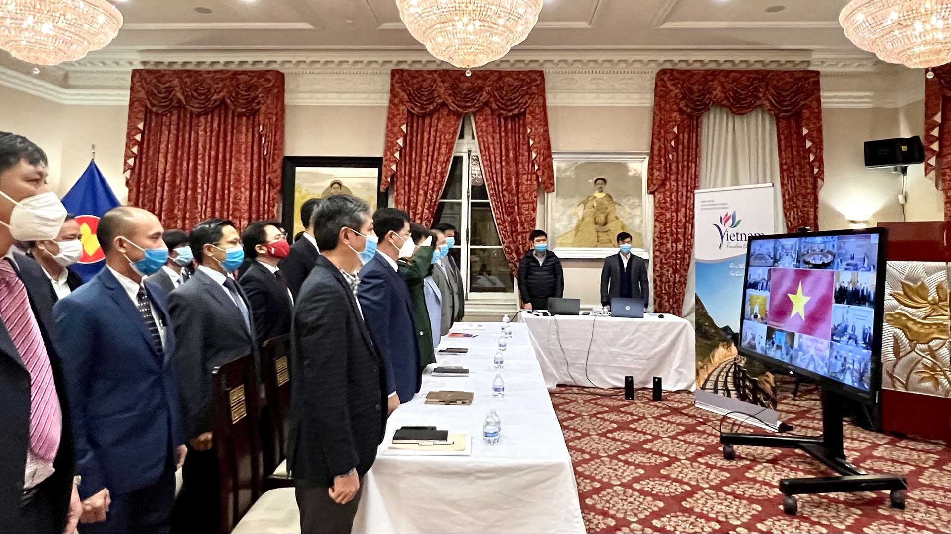 dai su quan va cac co quan thuong tru tai washington dc tham du truc tuyen hoi nghi ngoai giao 31