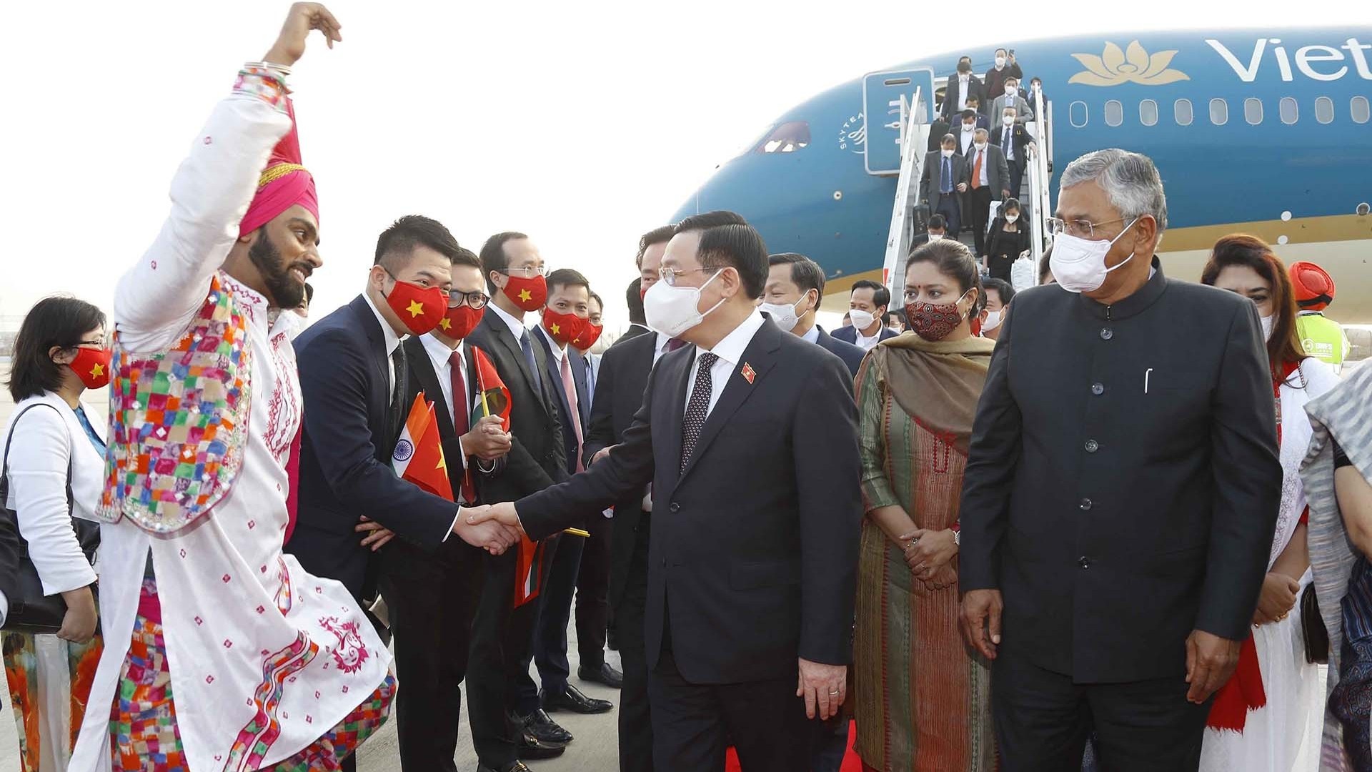 ba muc tieu lon trong chuyen tham an do cua chu tich quoc hoi vuong dinh hue