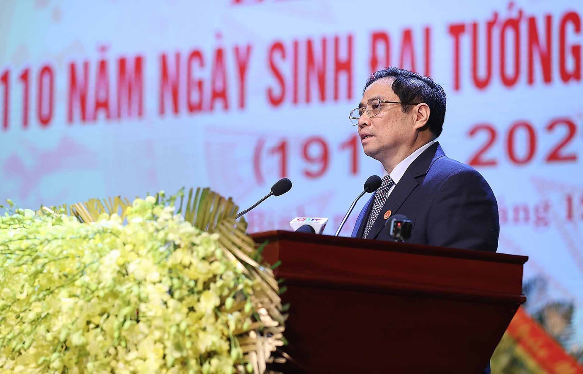 Thủ tướng Phạm Minh Chính đọc diễn văn tại Lễ kỷ niệm. (Nguồn: TTXVN)
