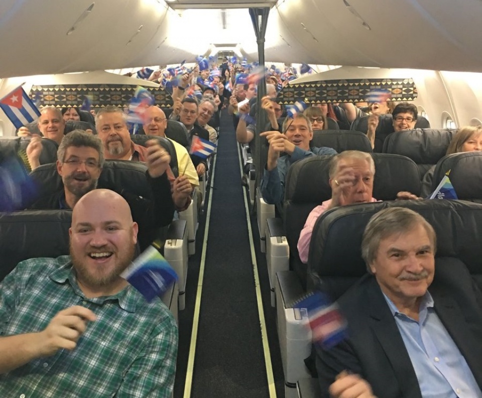 them mot thanh pho my ket noi hang khong voi cuba