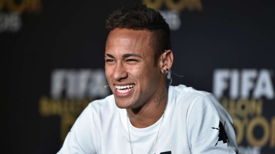 nhung kieu toc chat nhat lang tuc cau 2016