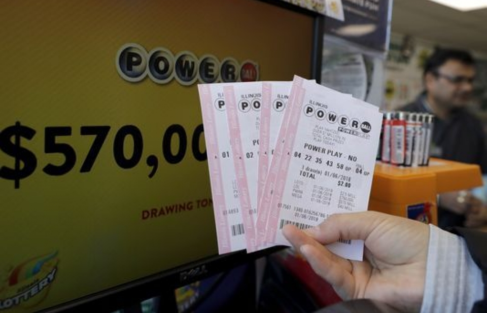 Hai người Mỹ trúng xổ số tổng cộng hơn 1 tỷ USD