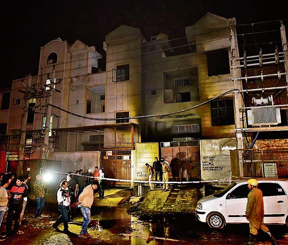 an do hoa hoan tai nha may gan 20 cong nhan thiet mang