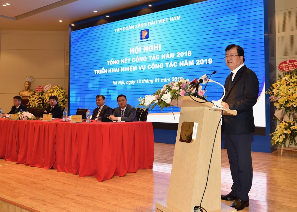 petrolimex phai doi moi de giu vung vai tro chu dao