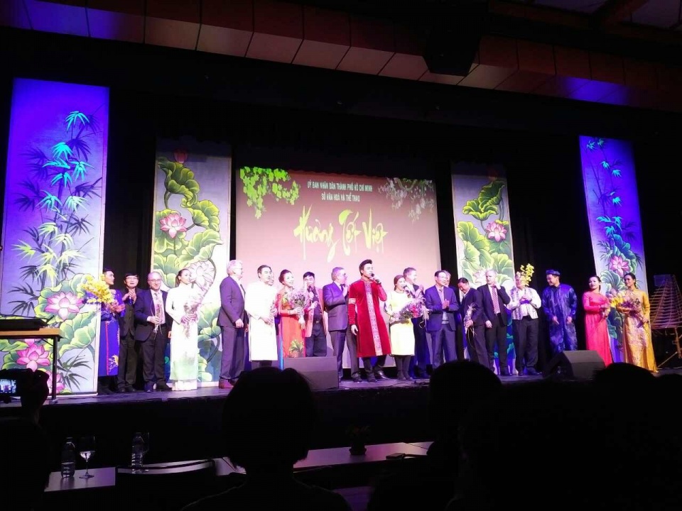 dam da tet viet o frankfurt am main