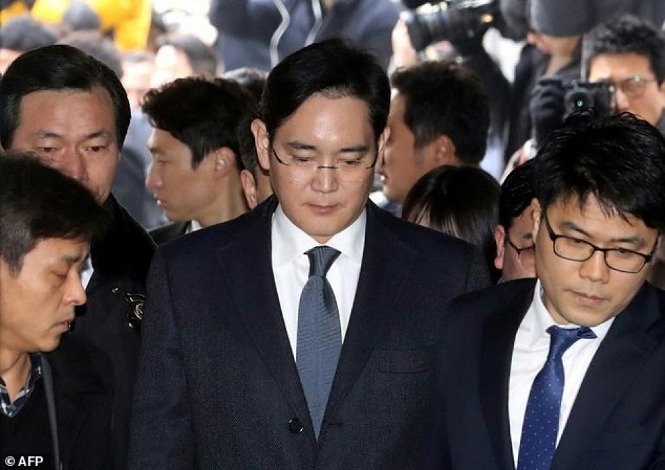 samsung co the ngung cac ke hoach dau tu