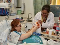 chuyen that nhu dua nguoi an xin tren duong su dung iphone x